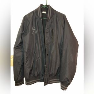 Insulated bomber jacket.